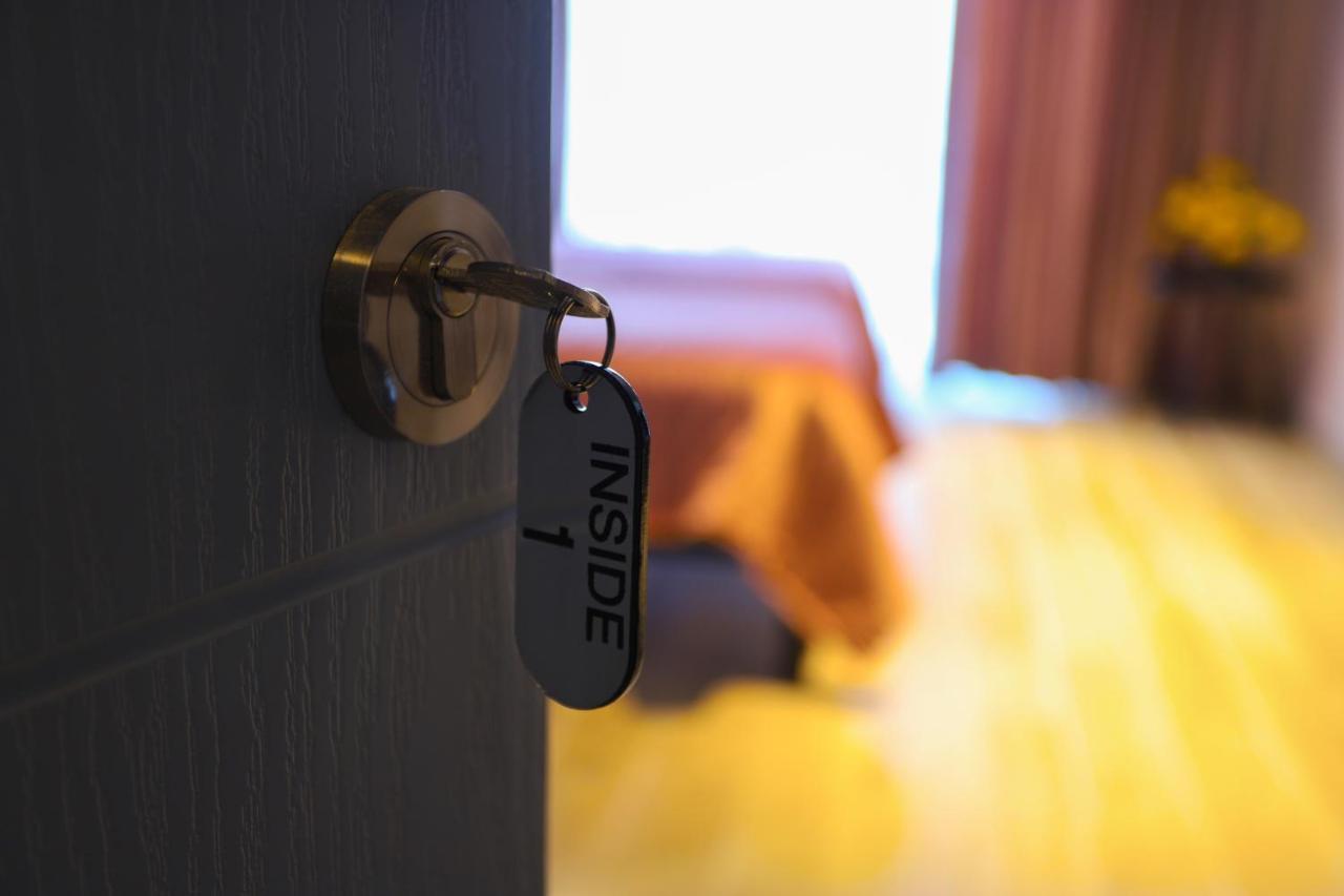 Hotel Inside Kazbegi Екстер'єр фото