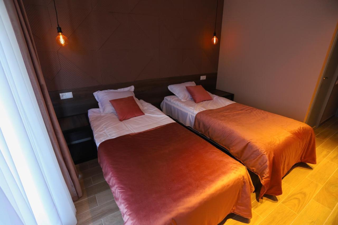 Hotel Inside Kazbegi Екстер'єр фото