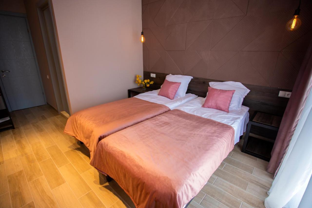 Hotel Inside Kazbegi Екстер'єр фото