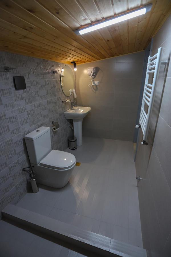 Hotel Inside Kazbegi Екстер'єр фото
